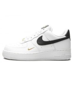 Air Force 1 Low '07 Essential White Black Gold Mini Swoosh - Sneaker basket homme femme - 1