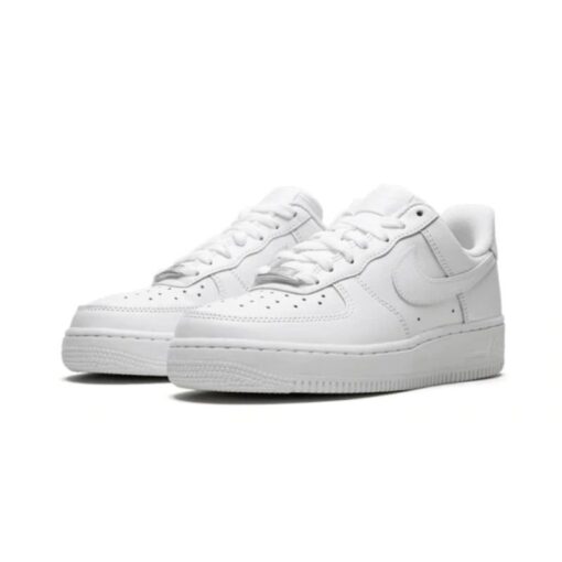 Air Force 1 Low Triple White - Sneaker basket homme femme - 1