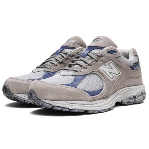 New Balance 2002R Gore-Tex Light Grey - Sneaker basket homme femme - 2