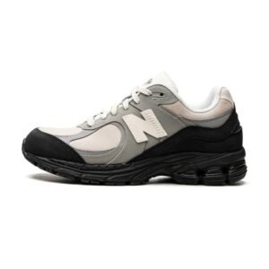 New Balance 2002R The Basement Grey Sail Black - Sneaker basket homme femme - 1