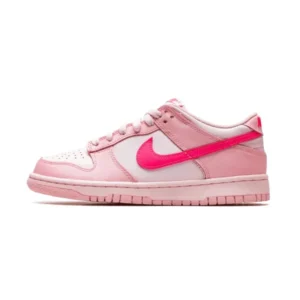 Nike Dunk Low Triple Pink - Sneaker basket homme femme - 1