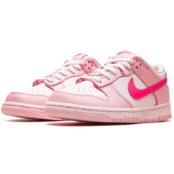 Nike Dunk Low Triple Pink - Sneaker basket homme femme - 2