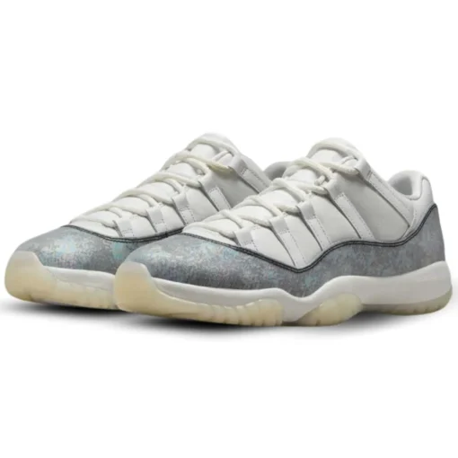 Air Jordan 11 Retro Low Year of the Snake - Sneaker basket homme femme - 2